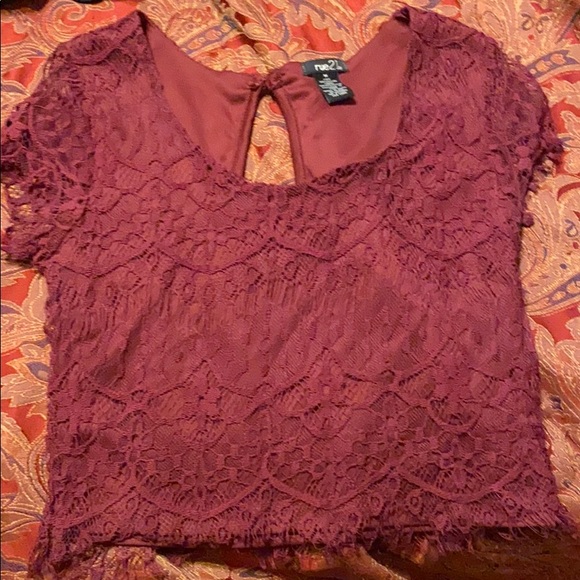 Top - Picture 1 of 2